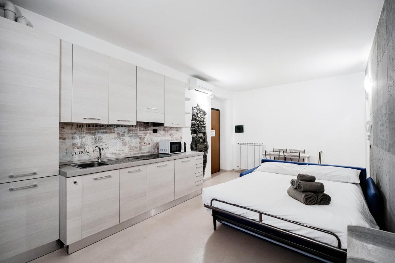 Blue Loft - The House Of Travelers Como Exterior foto