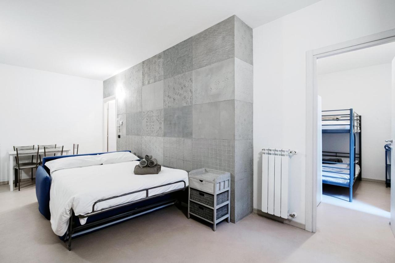 Blue Loft - The House Of Travelers Como Exterior foto