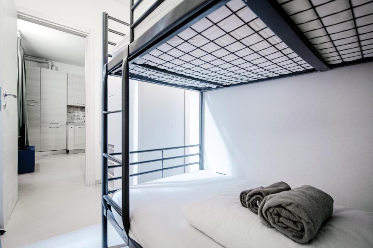 Blue Loft - The House Of Travelers Como Exterior foto